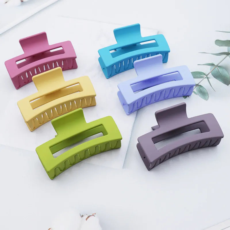 Women Plastic Hair Claws Hair Clips  Large Size Hair pin Crab Barrette Fashion Hair Accessories